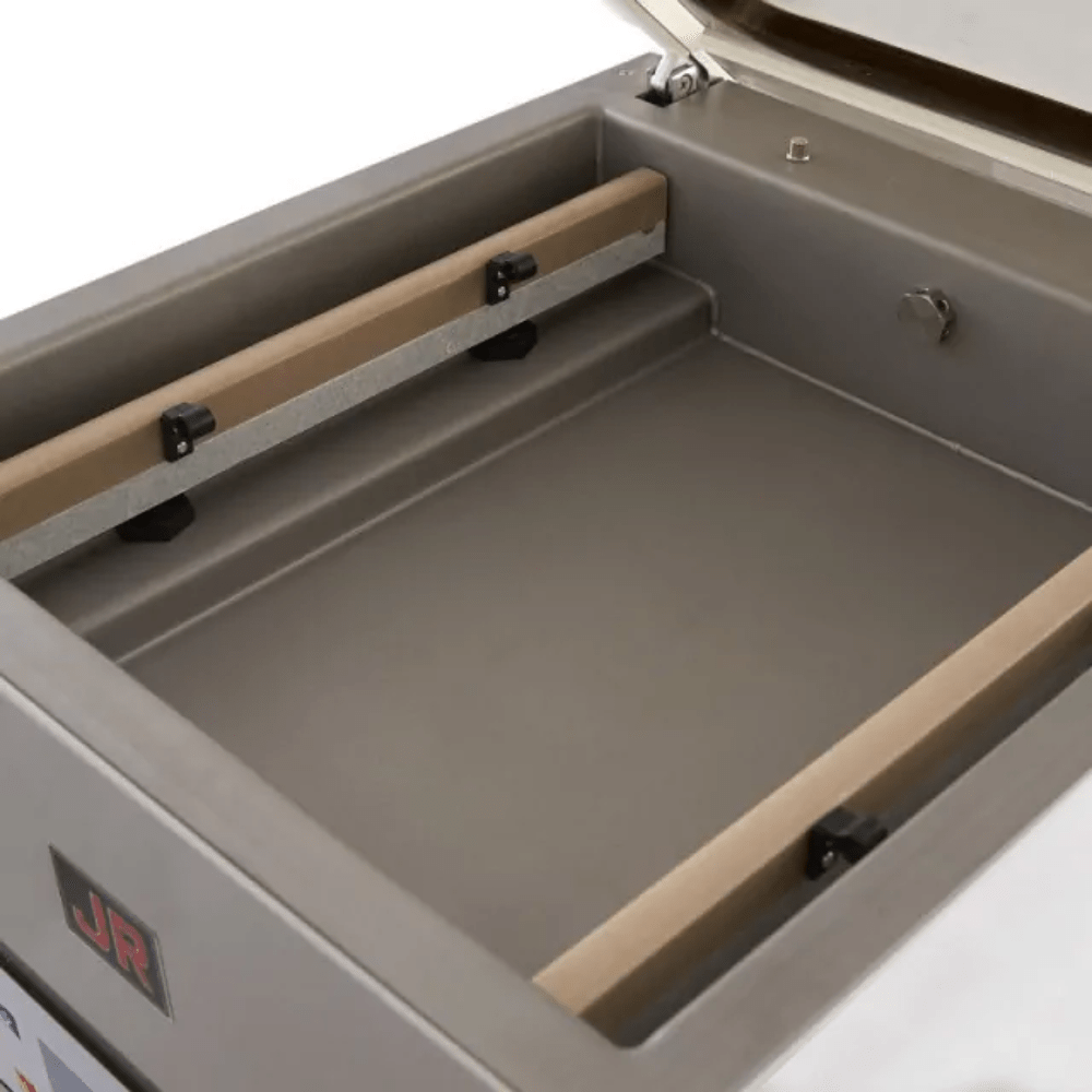 Torrey EVB-20 Empacadora al Vacio 20 Metros Cubicos para Tiendas Supermercado Restaurantes Carnicerias Panaderias Hoteles Resorts Alimentos Congelados Servicios Catering Delicatessen Ingredientes Frescos Carnes Aves Pescado Quesos Cereales Frutos Secos Embutidos Industria Alimentaria. KitchenMax.Store. Envíos seguros a todo México. Cotiza hoy mismo.