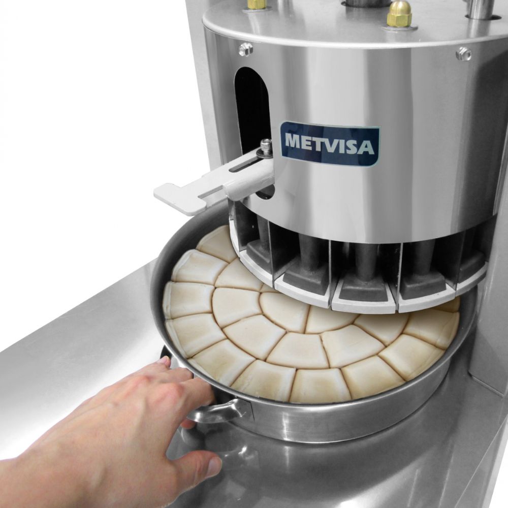 Metvisa MTA-DPRC-30 Divisora Pan con Pedestal Restaurantes Panaderia Reposteria Banquetes Cortadora Rebanadora Masa Verduras Quesos Metvisa MTA-DPRC-30 Divisora Pan con Pedestal Restaurantes Panaderia Reposteria Banquetes Cortadora Rebanadora Masa Verduras Quesos Carnes. KitchenMax.Store. Envíos seguros a todo México. Cotiza hoy mismo.